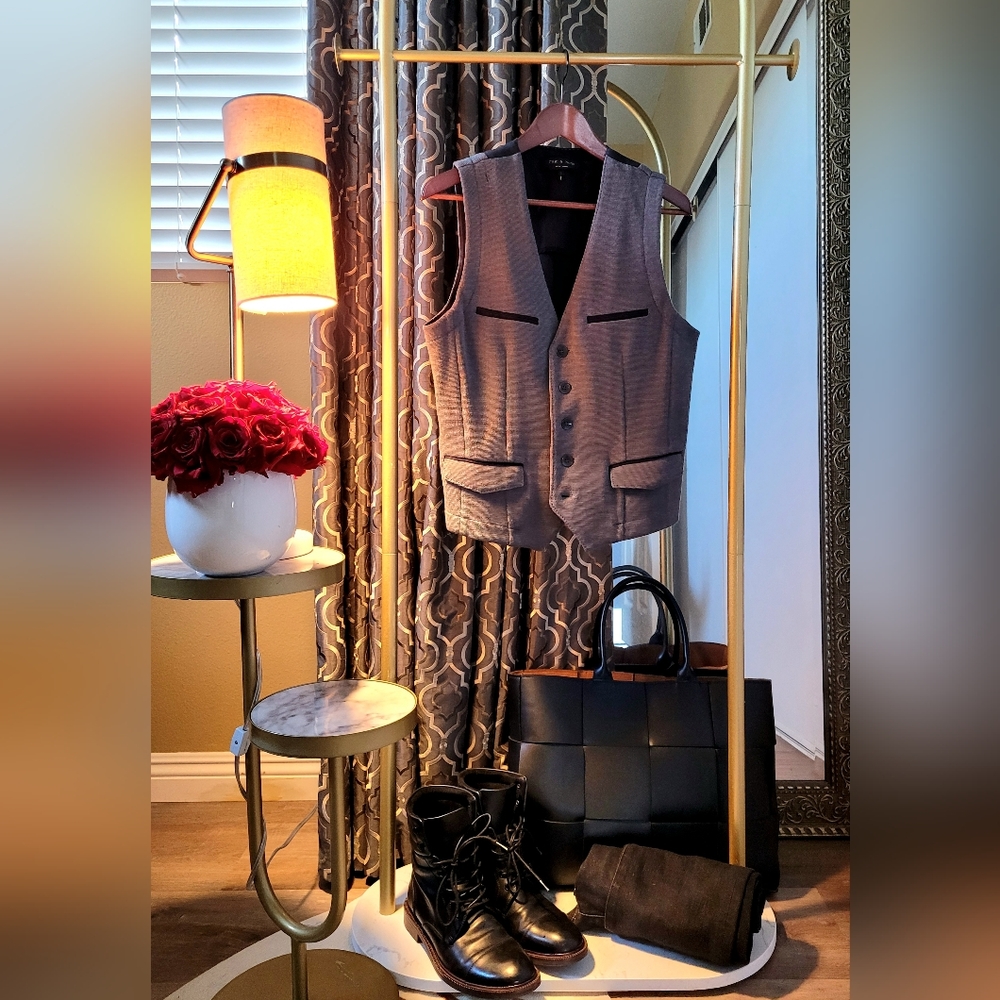 Mens fashion monkey vest